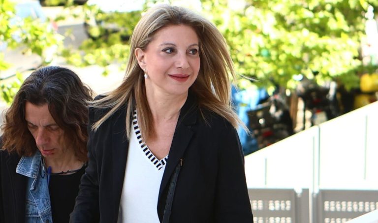 Μαρία Καρυστιανού: «Κόκκινη γραμμή» η ένταξη πολιτικών προσώπων