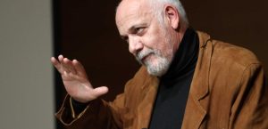 Ξεκίνησε η δίκη Κιμούλη – Βλαντή: “Με συκοφάντησε δημόσια”