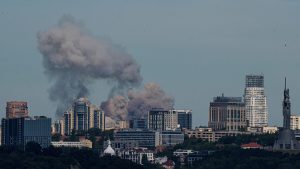 Ρωσία: Προειδοποίηση σε ξένους πολίτες να φύγουν από το Κίεβο – «Έρχονται νέοι βομβαρδισμοί»