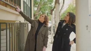 «Πάμε μια βόλτα;»: Η Ελένη Ράντου μιλά για τη ζωή και το θέατρο σήμερα (17/5) στις 17:20