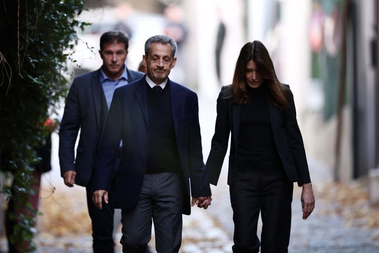 Νέα «βόμβα» για Σαρκοζί: Πρόταση για 7 χρόνια φυλάκιση και 300.000 ευρώ πρόστιμο