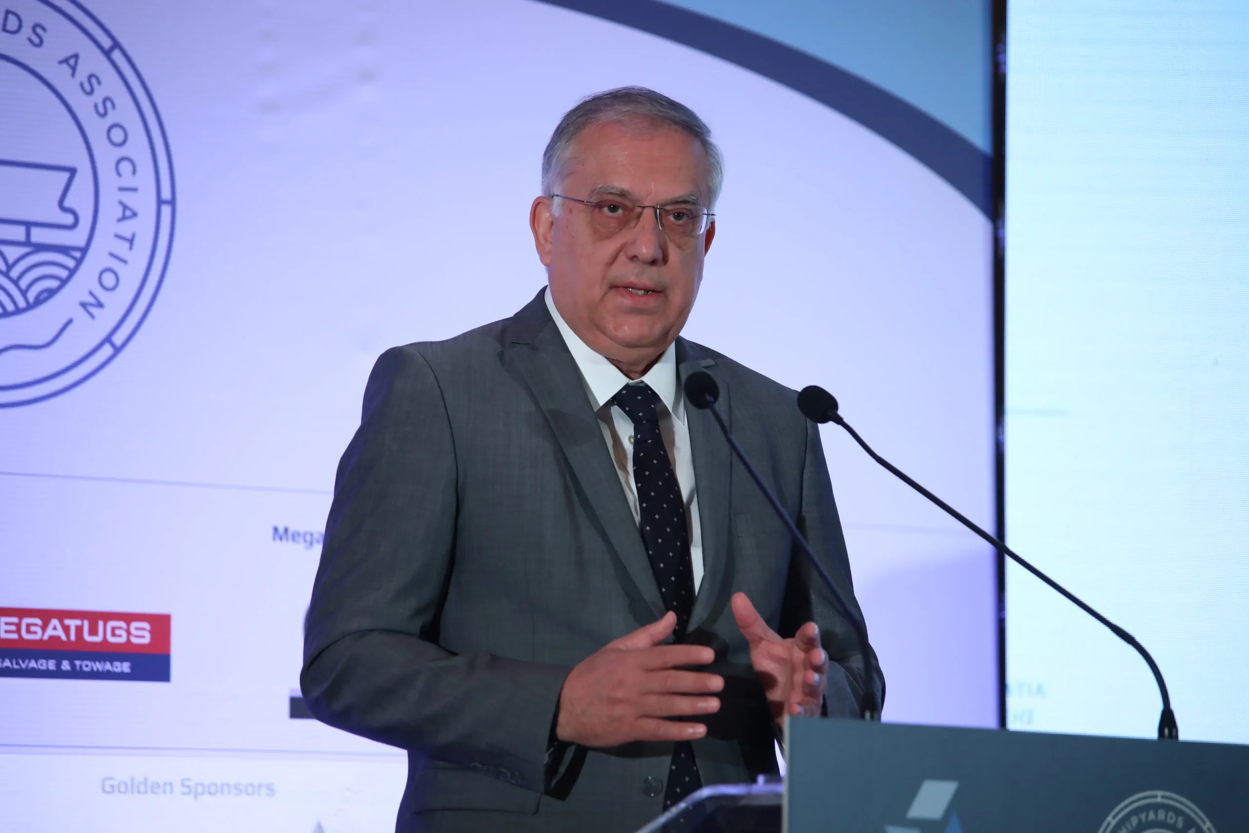 Θεοδωρικάκος: Χιλιάδες νέες θέσεις εργασίας σε ναυπηγεία και γαλάζια οικονομία