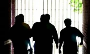 Σκιάθος: Μαθητές πιάστηκαν στα χέρια μετά από «ραντεβού για ξύλο» – Βιντεοσκοπούσαν τον ξυλοδαρμό