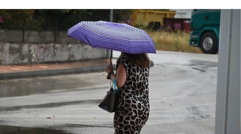 Καιρός σήμερα Παρασκευή 08/05: Βροχές και αφρικανική σκόνη «σκεπάζουν» τη χώρα- Οι περιοχές που επηρεάζονται