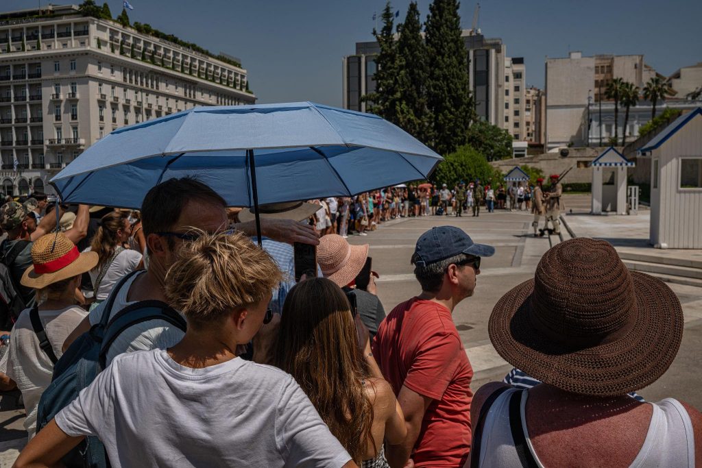 Καιρός: Μάιος που θυμίζει Ιούλιο – Ποιες περιοχές «έβρασαν»