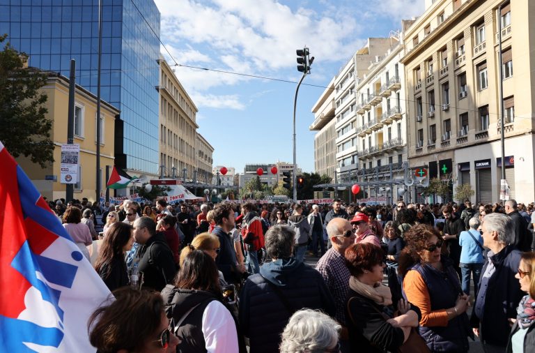 Δήμοι: Αναστολή της 24ωρης απεργίας της ΠΟΕ-ΟΤΑ – Κανονικά οι υπηρεσίες σήμερα