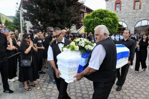 Δράμα: Το τελευταίο αντίο στην 45χρονη αστυνομικό