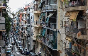 Κληρονομιά ακινήτου: Ποιος παίρνει το σπίτι και ποιος αποζημιώνεται – Τι είναι η νόμιμη μοίρα