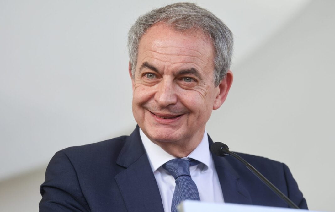 Ισπανία: Νέες κατηγορίες κατά Θαπατέρο για φοροδιαφυγή και λαθρεμπόριο