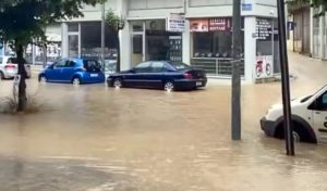 Ιωάννινα: Δρόμοι έγιναν ποτάμια μετά το μπουρίνι