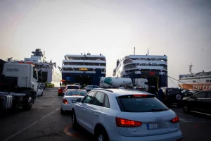Ραφήνα: 3ωρη στάση εργασίας στα πλοία στις 26...
