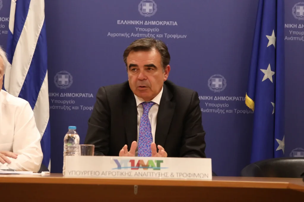 Σχοινάς για τη νέα ΚΑΠ: Ισχυρή χρηματοδότηση και περισσότερη ευελιξία – «Δεν μπορεί να σημαίνει λιγότερη Ευρώπη»