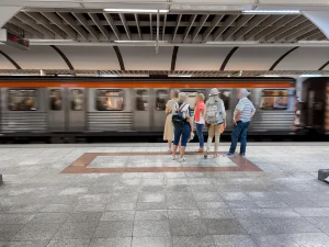 Μετρό Αθήνας: Έρχονται κλιματιστικά σε παλαιούς συρμούς –...