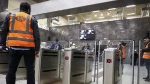 Σάλος με ελεγκτή της ΣΤΑΣΥ: «Ζητούσε 20 ευρώ...