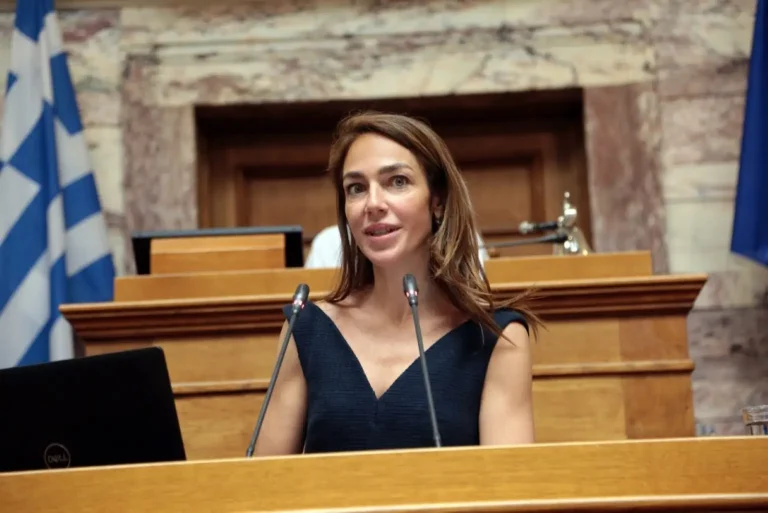 Μιχαηλίδου: Έως 10.000 ευρώ σε νοικοκυριά που μετακομίζουν σε περιοχές που χρειάζονται νέο πληθυσμό και υπηρεσίες