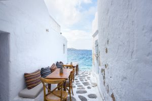 Μύκονος: 31χρονος έκρυβε ναρκωτικά σε υπαίθριες «καβάτζες»