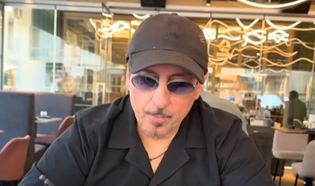 Ο viral «σωσίας» του Νότη Σφακιανάκη: «Με έχουν μπερδέψει στον δρόμο και σε μαγαζιά»