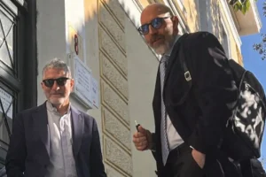 Τι χαρτιά έχει στα χέρια του ο Ντίλιαν;