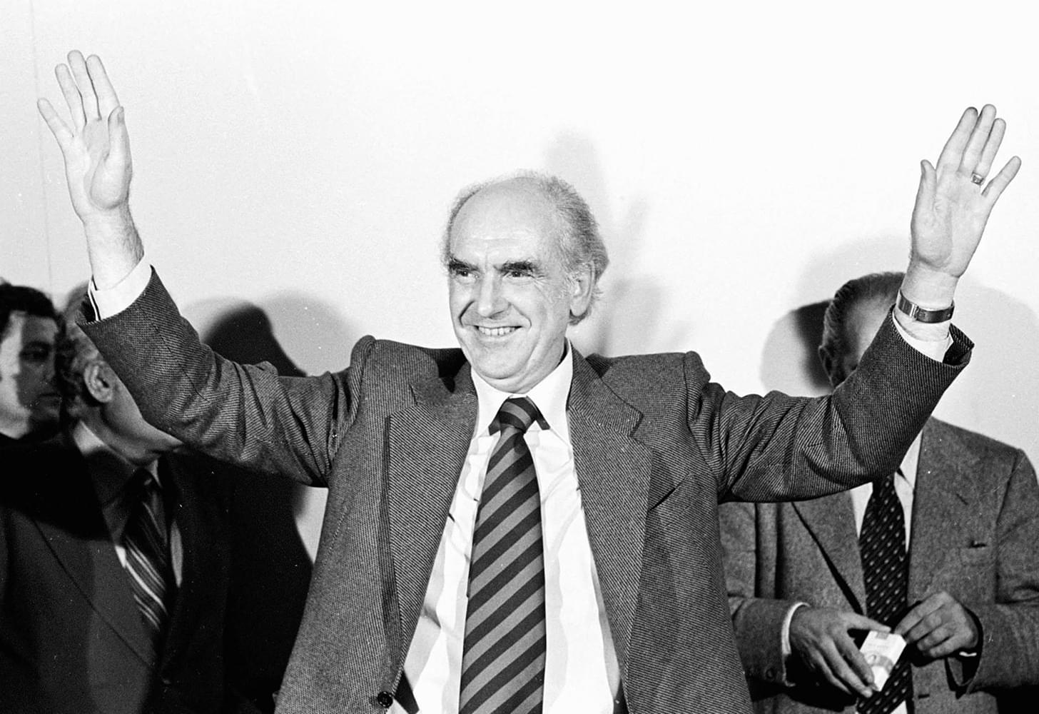 Η μέρα που έφυγε από τη ζωή ο Ανδρέας Παπανδρέου