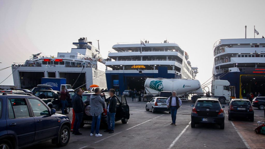 Απεργία στα πλοία της Ραφήνας στις 3 Ιουλίου – Δεμένα τα επιβατηγά για 24 ώρες