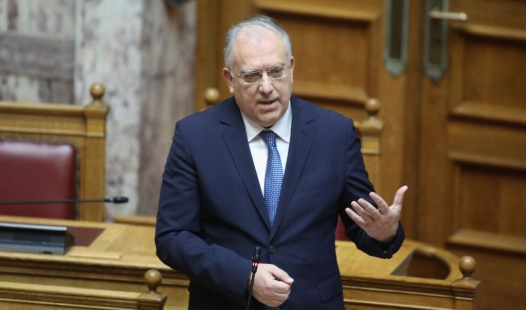 Θεοδωρικάκος: Παράταση στο πλαφόν αν δεν υπάρξουν μειώσεις τιμών στα σούπερ μάρκετ