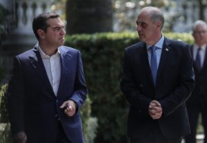 Δημοσκόπηση Interview: Ο Τσίπρας μια ανάσα από τη δεύτερη θέση στην Α’ Θεσσαλονίκης