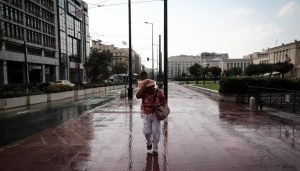 Καιρός τη Δευτέρα: Βροχές στα κεντρικά και βόρεια, νέα άνοδος της θερμοκρασίας