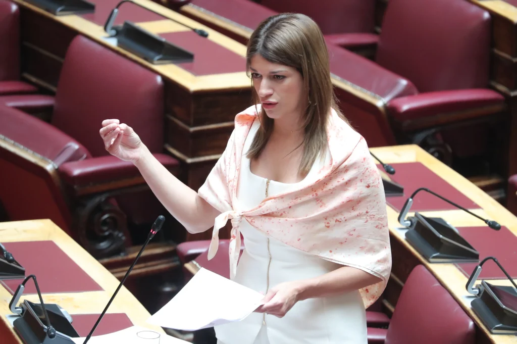 Νέα παραίτηση στον ΣΥΡΙΖΑ: Αποχωρεί η Κατερίνα Νοτοπούλου