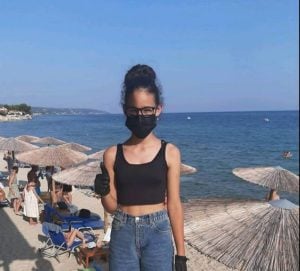 Μια μικρή ηρωίδα: Η 12χρονη Λεμονιά που έσωσε λουόμενο με τις γνώσεις της στις πρώτες βοήθειες