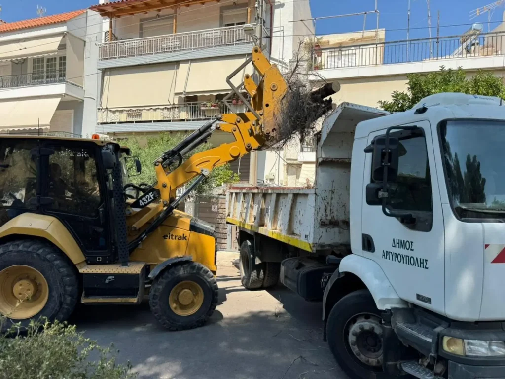 Δήμος Ελληνικού – Αργυρούπολης: Έκτακτη επιχείρηση καθαρισμού στον Υμηττό