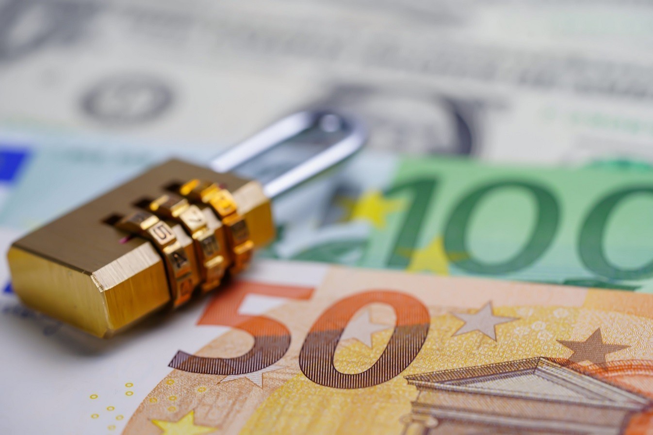 Πότε μπορείτε να ξεμπλοκάρετε τον τραπεζικό σας λογαριασμό