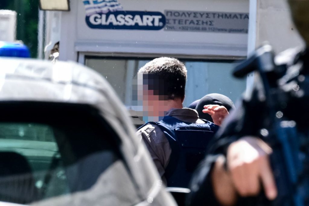 Marfin: Προφυλακίστηκαν οι δύο 42χρονοι – Στην Ελλάδα εκδίδεται η 46χρονη, ενστάσεις από την υπεράσπιση