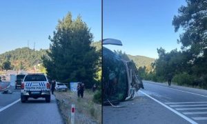Τροχαίο δυστύχημα στην Αττάλεια με τουριστικό λεωφορείο