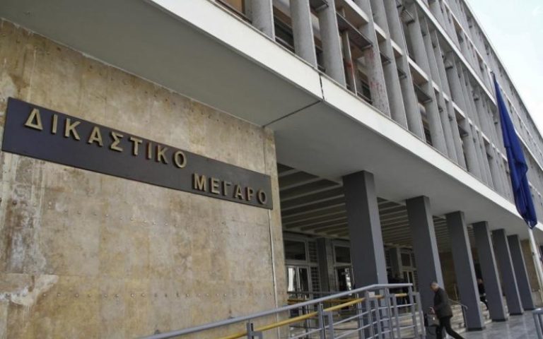 Οπαδική βία στη Θεσσαλονίκη: Ένας στη φυλακή, 19 ελεύθεροι με όρους