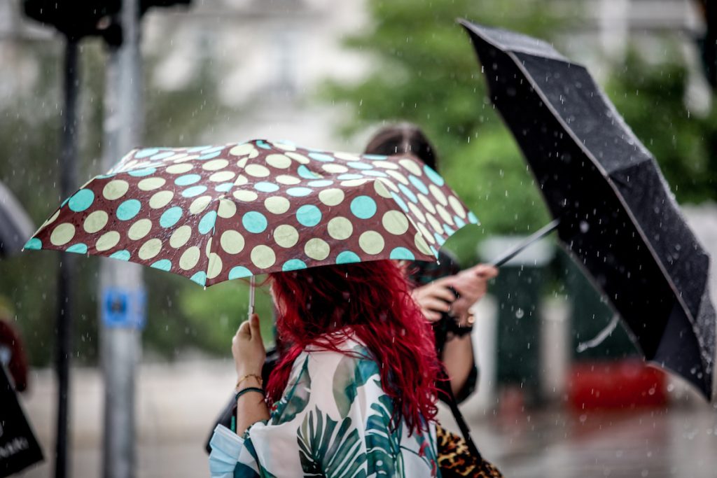 Έρχονται βροχές και καταιγίδες – Ποιες περιοχές θα επηρεαστούν