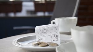 Μητσοτάκης: Νέο αφορολόγητο 6.000 ευρώ για τα φιλοδωρήματα μέσω POS