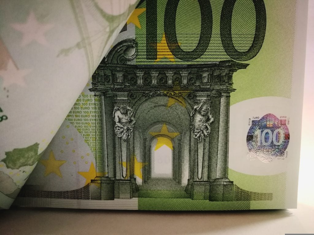Μειωμένη σύνταξη: Η περικοπή που ακολουθεί τον συνταξιούχο για πάντα
