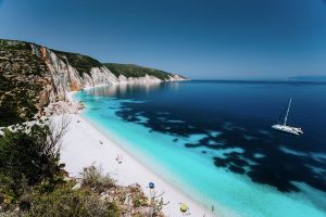 Κεφαλονιά: Η δεύτερη ωραιότερη παραλία του κόσμου εκπέμπει SOS