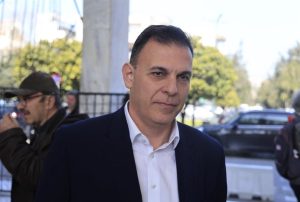 Παραιτήθηκε από το βουλευτικό αξίωμα ο Γ. Καραμέρος
