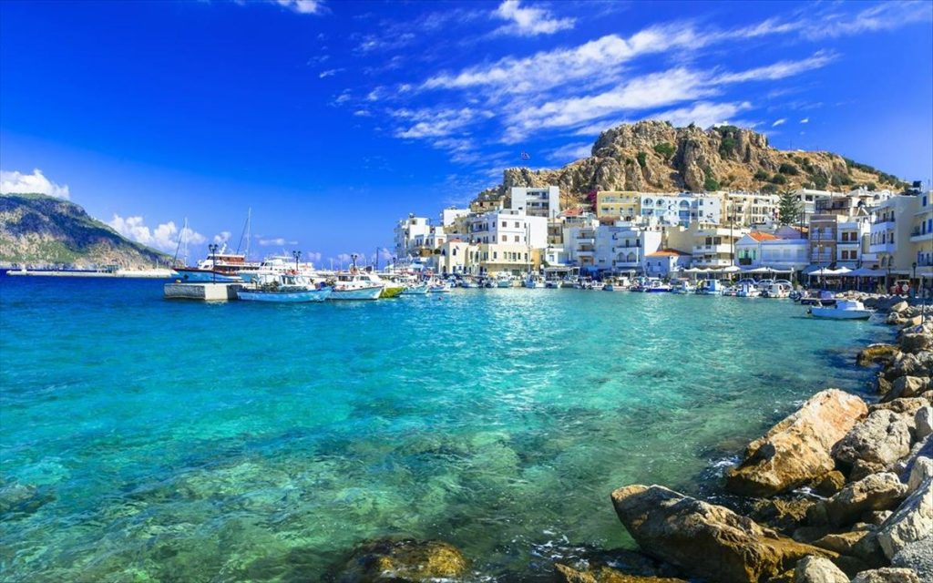 «Ελληνική Καραϊβική»: Το νησί που κλέβει τις εντυπώσεις στο εξωτερικό