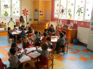 Νέα εισοδηματικά όρια για τα voucher παιδικών σταθμών και η αλλαγή για τους πολύτεκνους