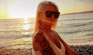 Για διακοπές με τα παιδιά της είχε πάει η διασώστρια στη Σύρο – Σήμερα τα γενέθλια της 10χρονης κόρης της