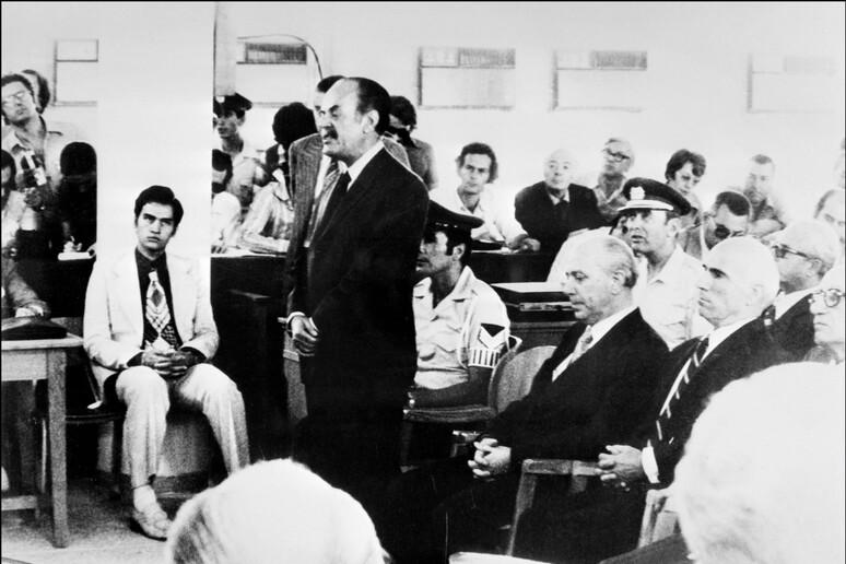 Ο Γεώργιος Παπαδόπουλος κατά την έναρξη της δίκης των πρωταιτίων του πραξικοπήματος της 21ης Απριλίου\.