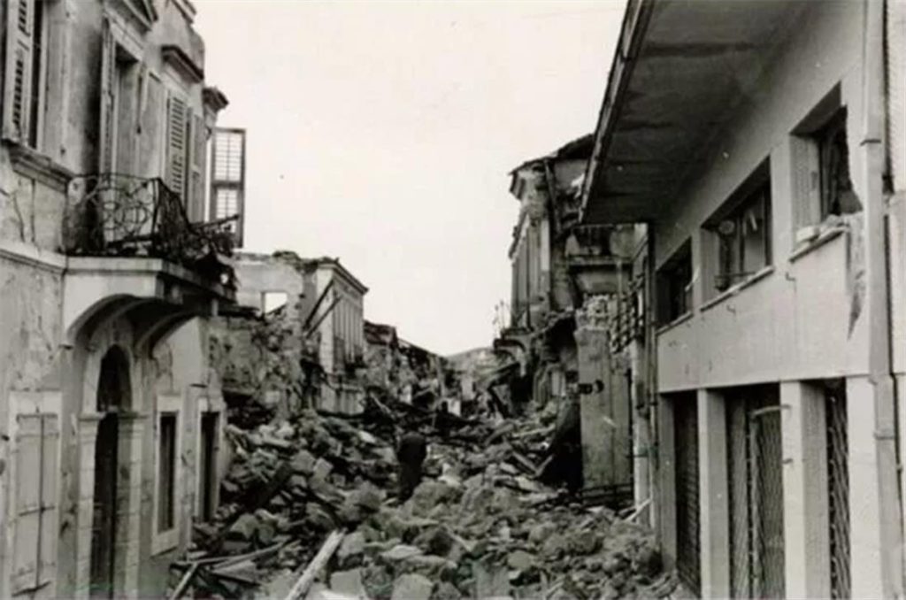 Η ημέρα που τα Επτάνησα ισοπεδώθηκαν από 7,2 Ρίχτερ