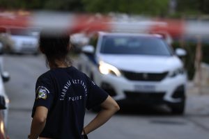 Νέα Σμύρνη: Την ανάγκασε να γονατίσει πριν την πυροβολήσει – Τι έδειξε η ιατροδικαστική