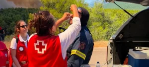 Επιστροφή στο σπίτι μετά τη φωτιά: Τα λάθη που μπορεί να θέσουν την υγεία σε κίνδυνο