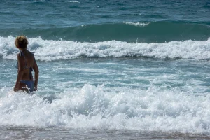 Καιρός σήμερα (13/08): Ισχυροί άνεμοι έως 8 μποφόρ – Πού αναμένονται καταιγίδες και 37άρια
