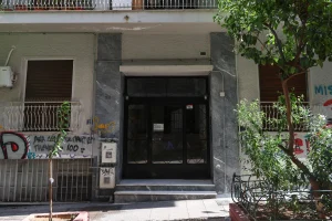 Κυψέλη: Κακουργηματική δίωξη στους τρεις συλληφθέντες – Συνεχίζεται η έρευνα για τη σορό βρέφους