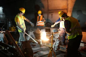 ΣΤΑΣΥ: Στο 98% η αντικατάσταση σιδηροτροχιών στις Γραμμές 2 και 3