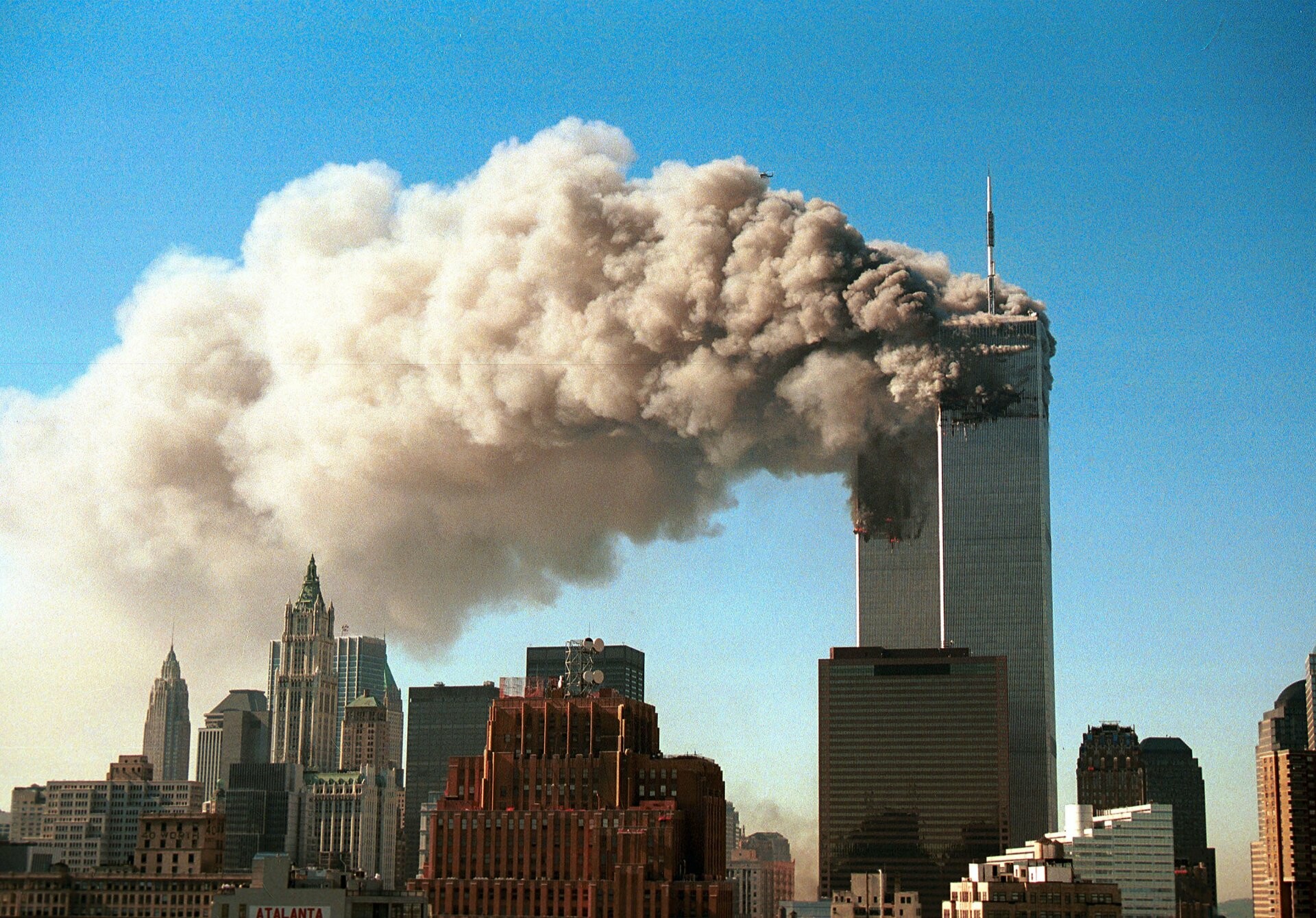 rx_w\-twin\-towers\-attacked\-world\-trade\-center_1